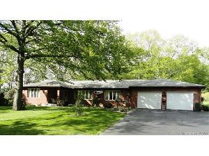 12 Catlin Rd, Wallingford, CT 06492