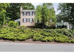 12 Woodbridge Rd, Bristol, CT 06010