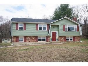 25 Lisa Court, Guilford, CT 06437